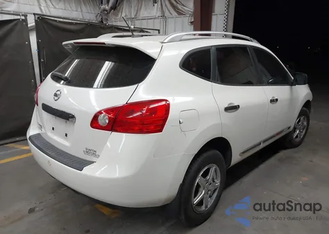 2014 Nissan Rogue Select S z USA, uszkodzony, nr VIN JN8AS5MT7EW608297